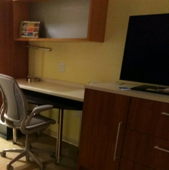 Meet your Posher, Adrian - Picture 1 of 1